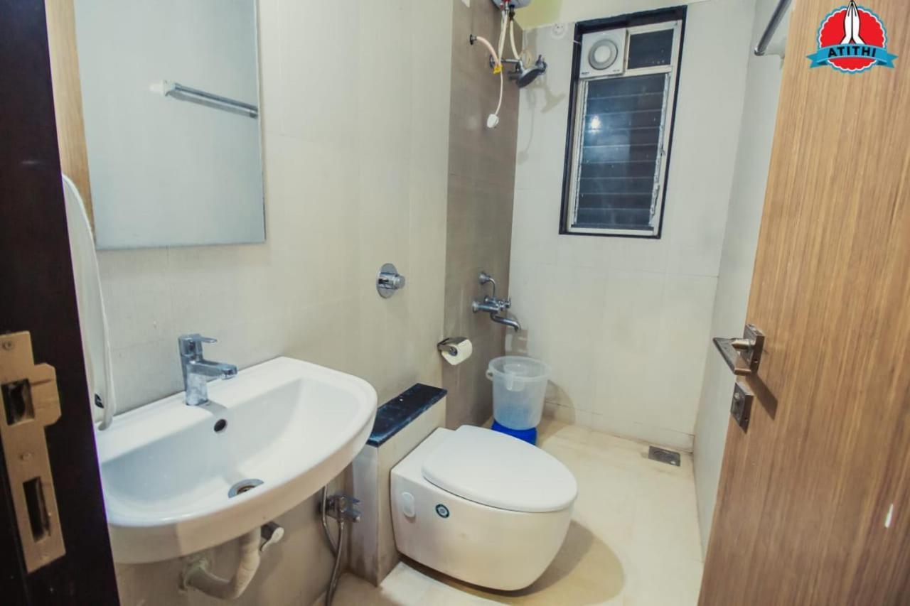 Atithi Service Apartment Pune Exteriör bild