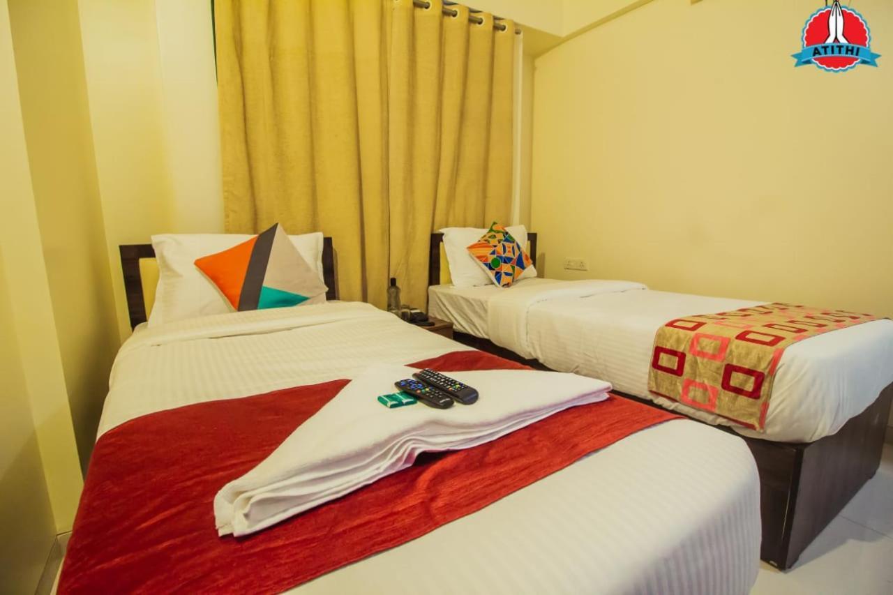 Atithi Service Apartment Pune Exteriör bild