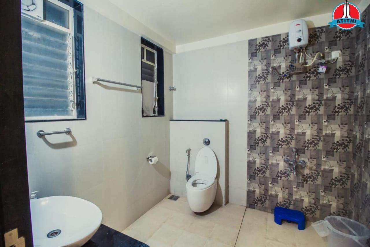 Atithi Service Apartment Pune Exteriör bild