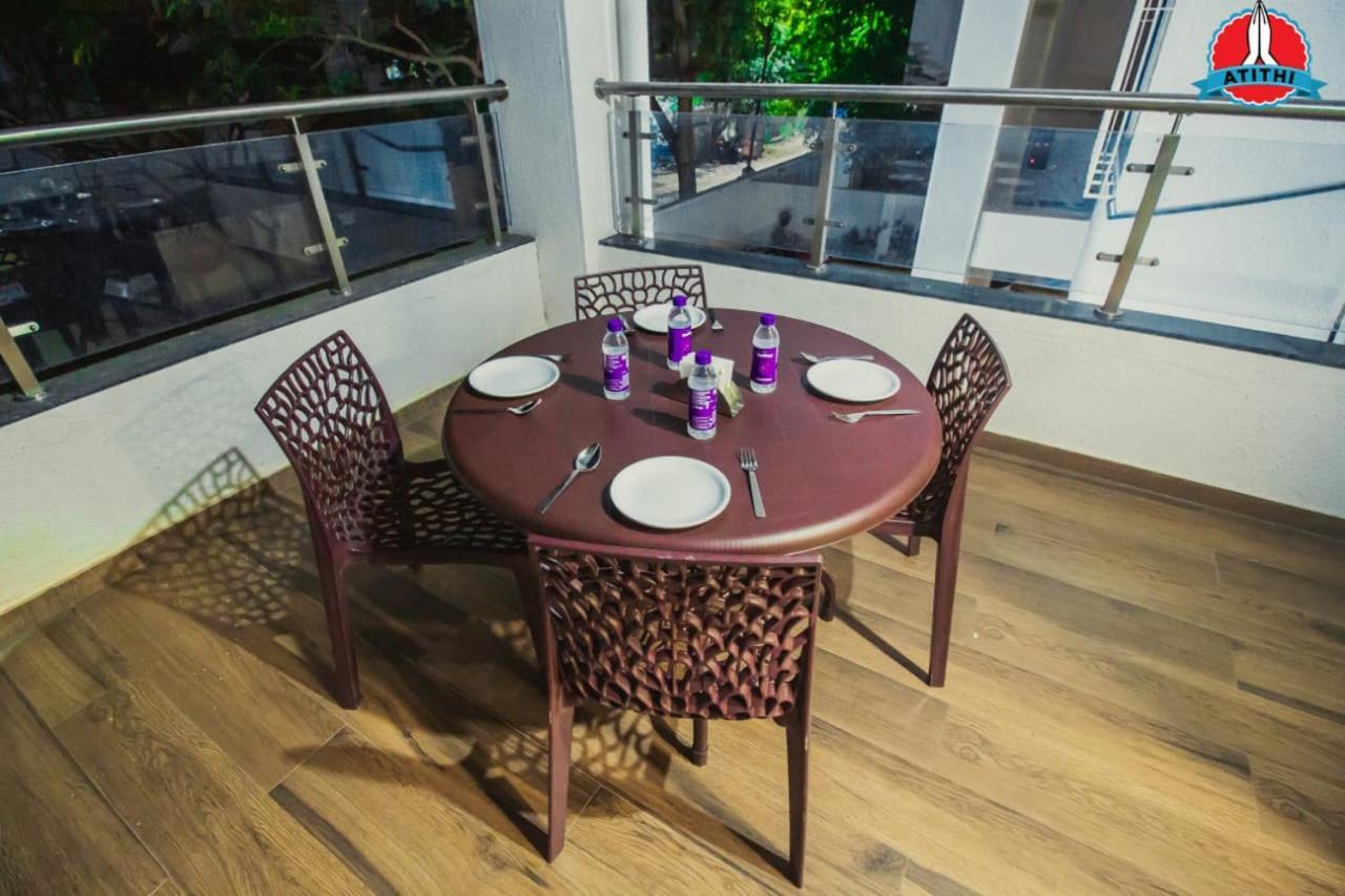 Atithi Service Apartment Pune Exteriör bild